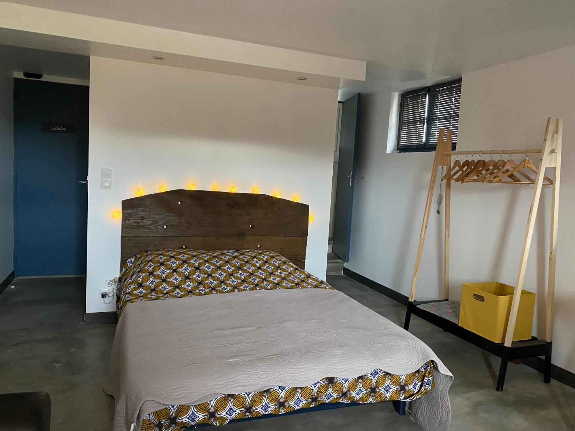 Alba-la-Romaine Chambre D'Hotes 2P, Gestion Libre, Espace Piscine Partage מראה חיצוני תמונה